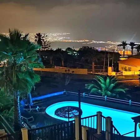 Casa La Era アデヘ